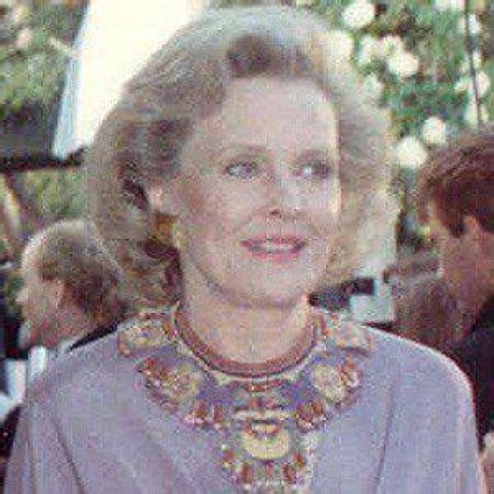 Frances Bergen Net Worth
