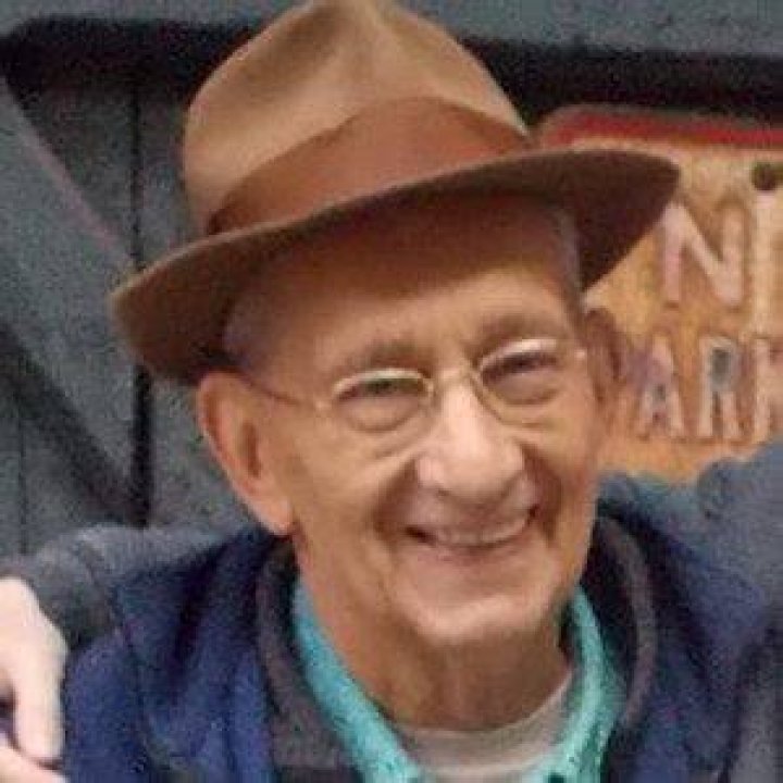 Frank Stella Net Worth
