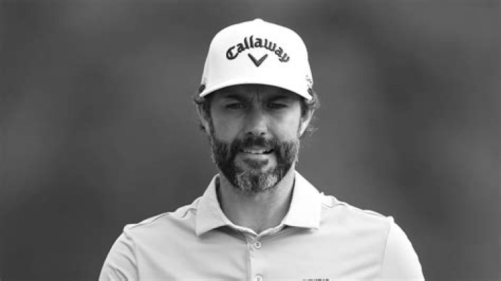 Garrick Hyde-White Net Worth