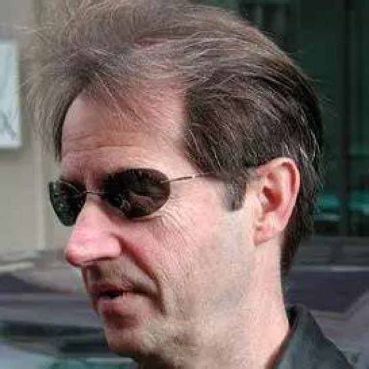 Garry Tallent Net Worth