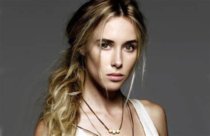 Gillian Zinser Net Worth