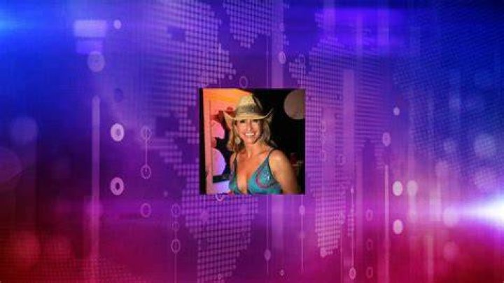 Heidi Newfield Net Worth