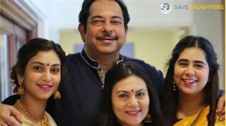 Hemant Rege Net Worth