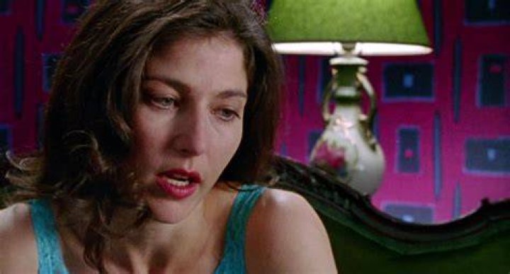 Hilary Gilford Net Worth