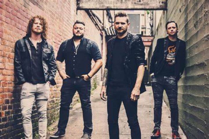 Hinder Net Worth