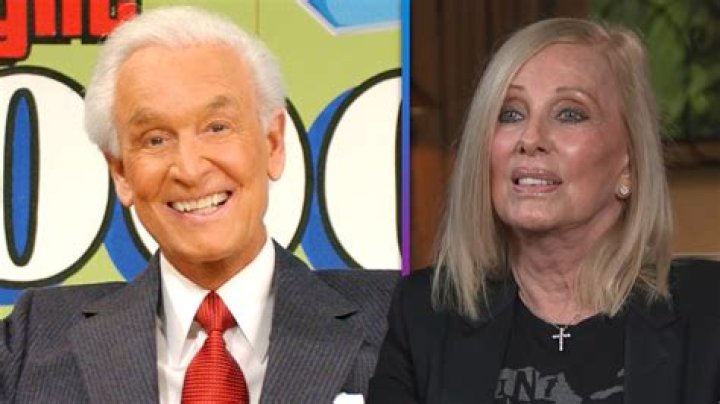 Holly Hallstrom Net Worth