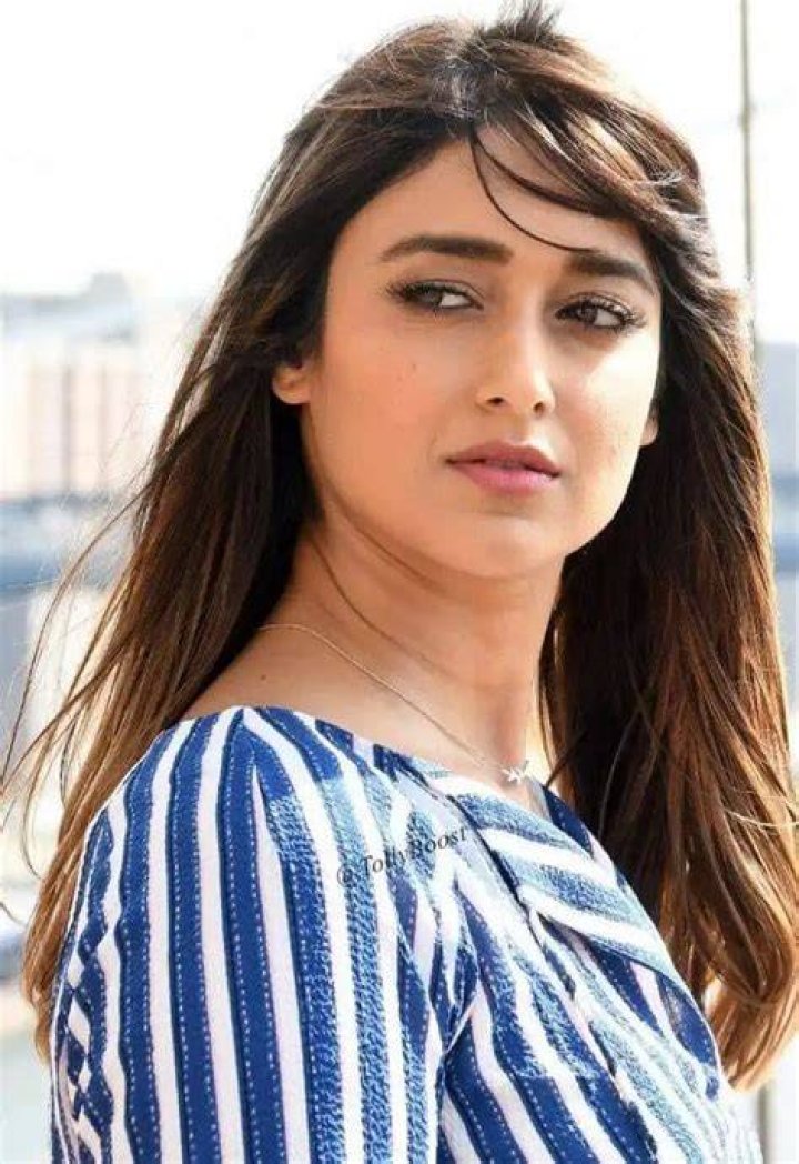 Ileana Huxley Net Worth