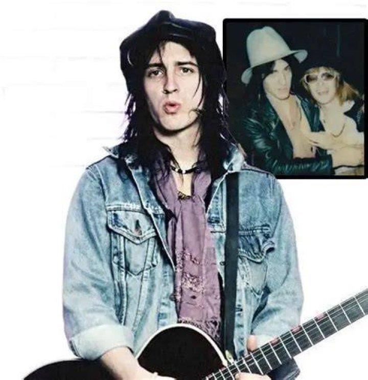 Izzy Stradlin Net Worth