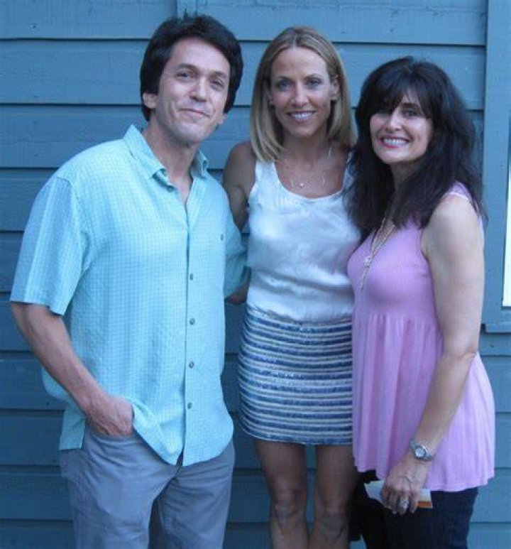 Janine Sabino-Albom Net Worth