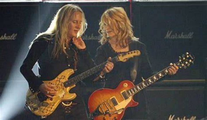 Jerry Cantrell Net Worth