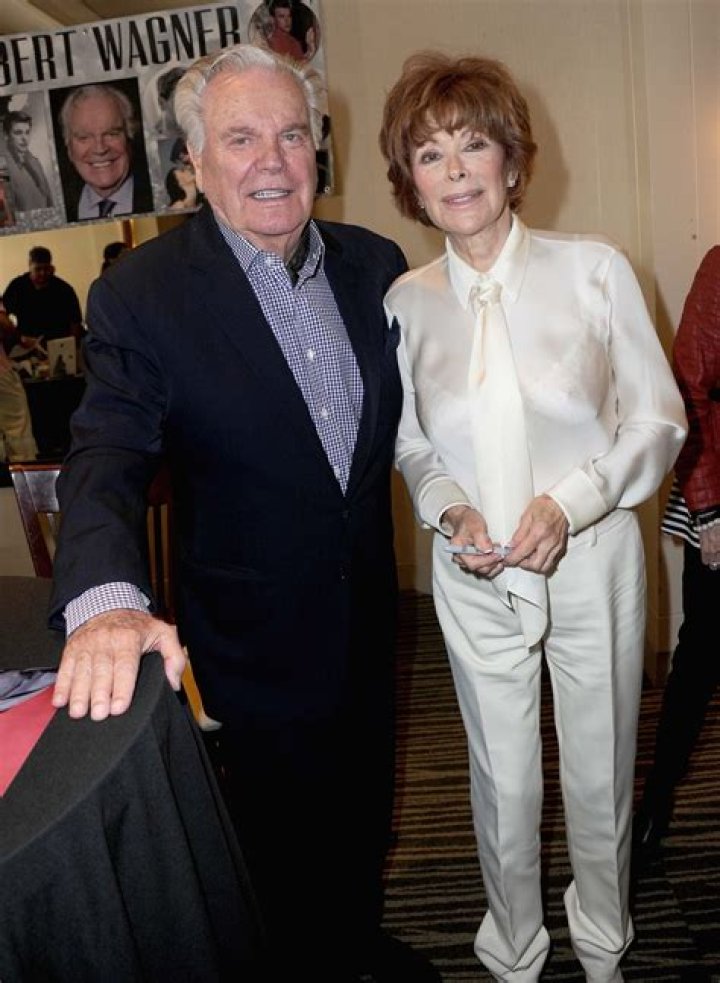 Jill St. James Net Worth