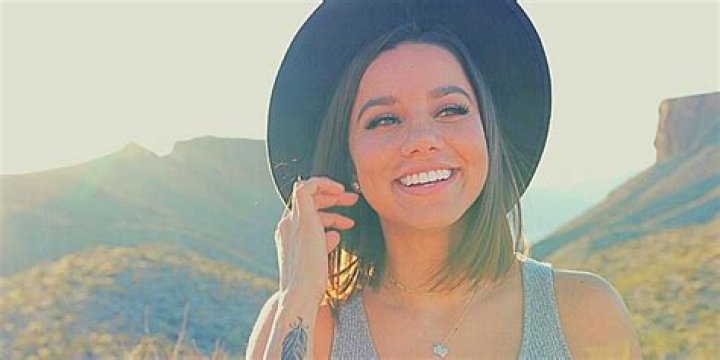 Joanna Hernandez Net Worth