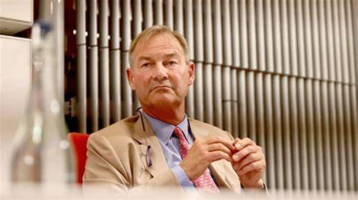 John B. Lowe Net Worth