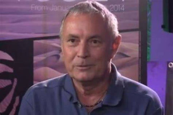 Johnny Buss Net Worth