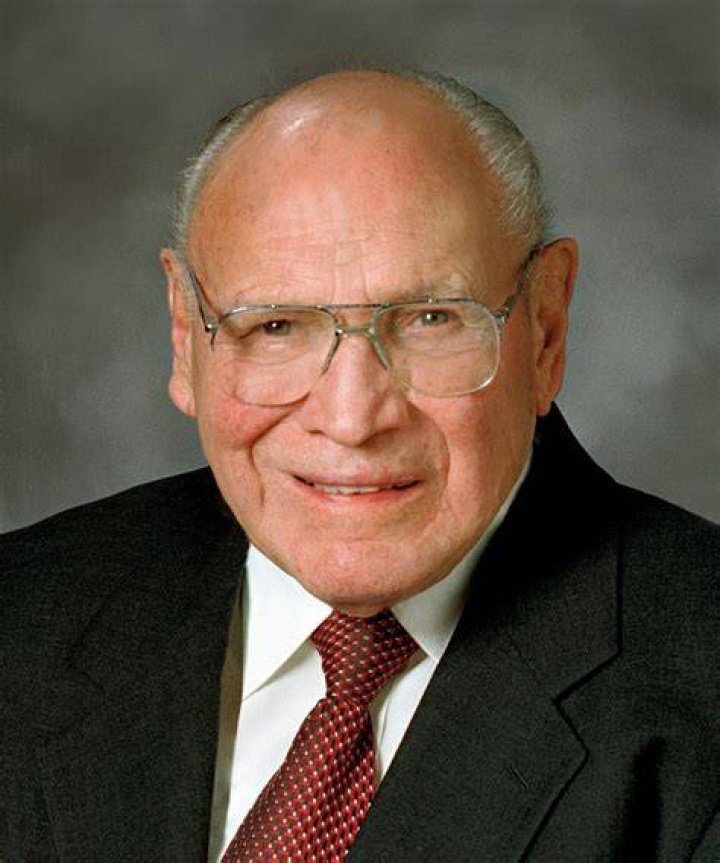 Joseph B. Wirthlin Net Worth