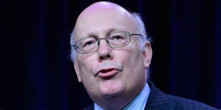 Julian Fellowes Net Worth