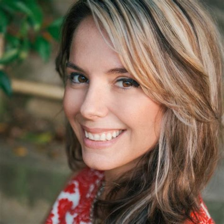 Kelly McMahon Net Worth
