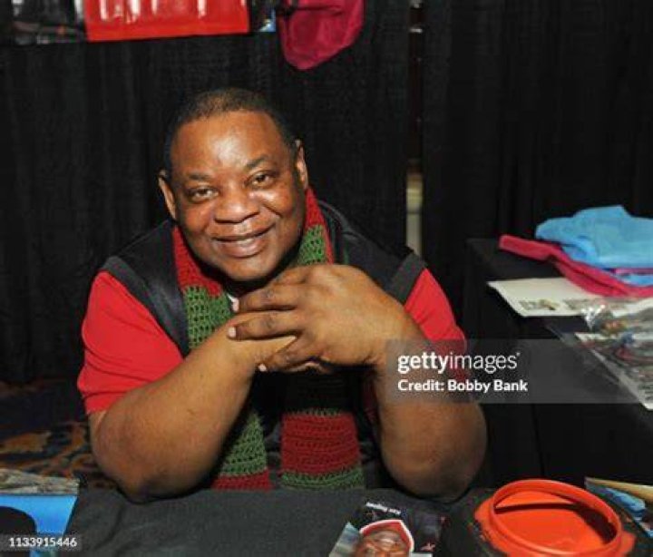 Ken Sagoes Net Worth