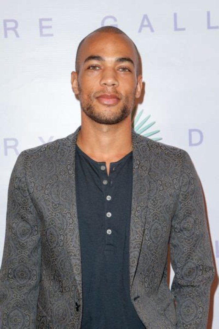 Kendrick Sampson Net Worth