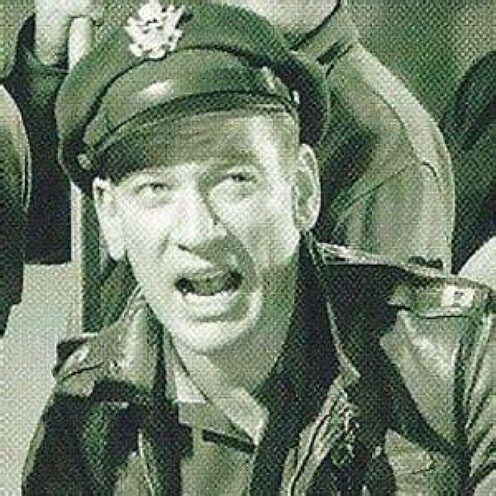 Kenneth Tobey Net Worth