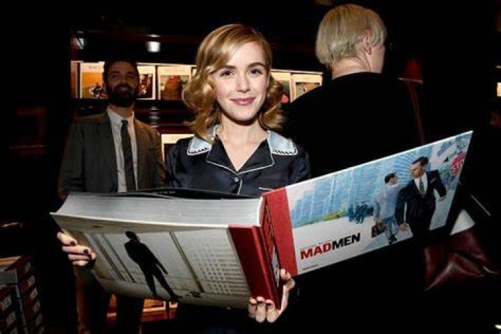 Kiernan Shipka Net Worth