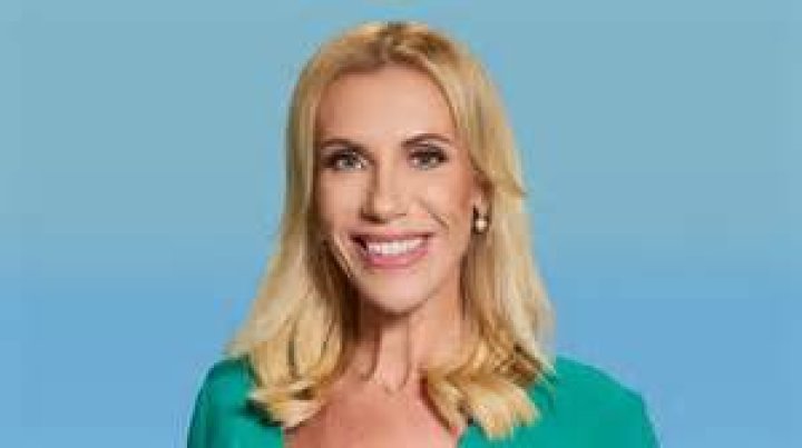 Kristine Lazar Net Worth