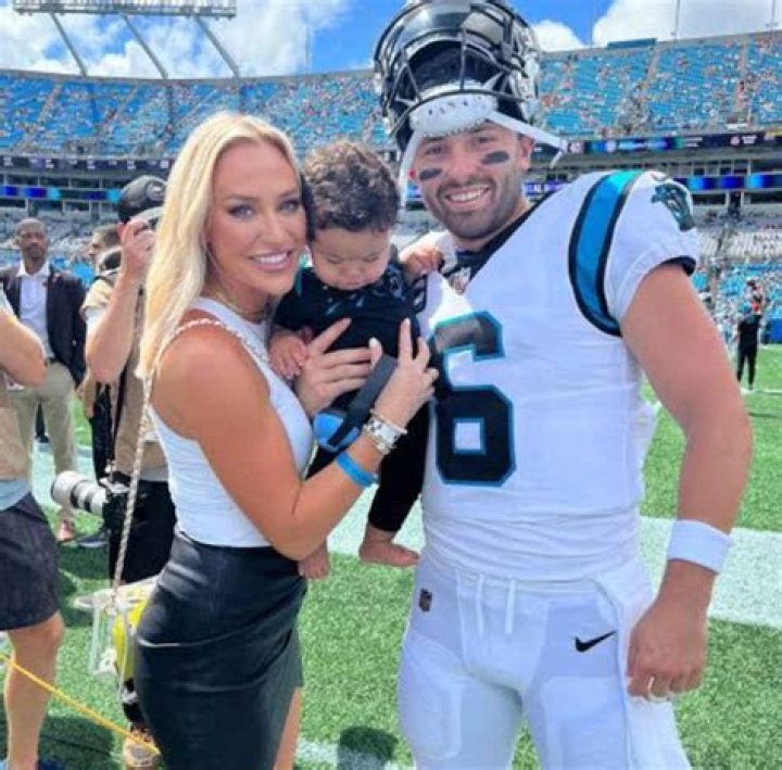 Laray Mayfield Net Worth