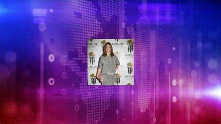Larissa Rhodes Net Worth