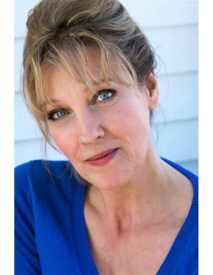 Lisa Bostnar Net Worth