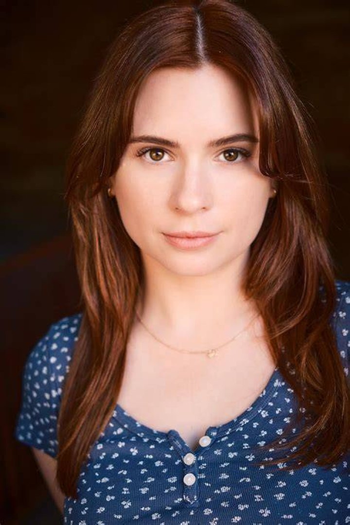 Lora Mchugh Net Worth