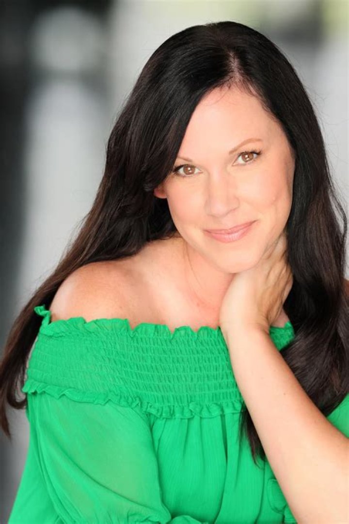 Lori Beth Sikes Net Worth