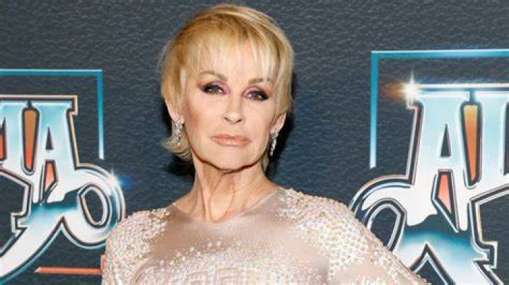 Lorrie Haimes Net Worth
