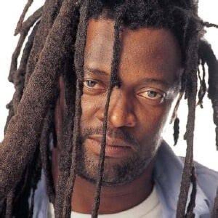 Lucky Dube Net Worth