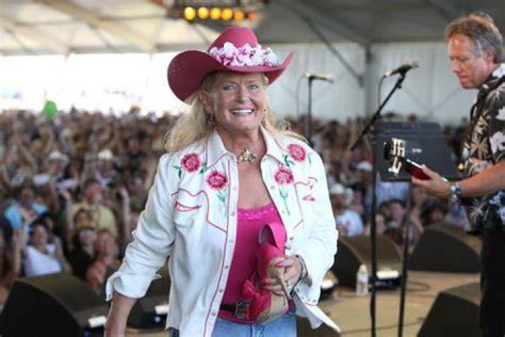 Lynn Anderson Net Worth