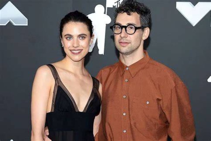 Margaret Qualley Net Worth