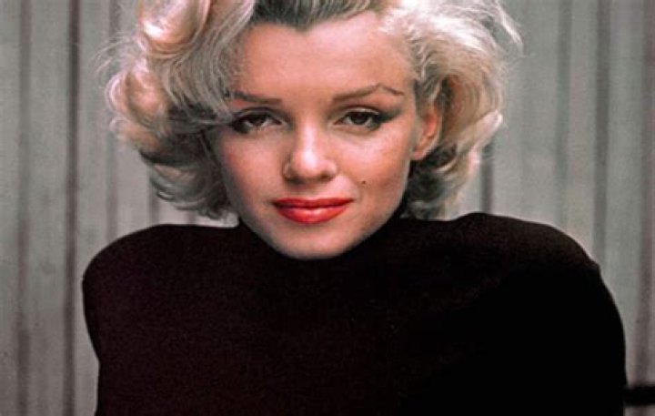 Marilyn Wayne Net Worth