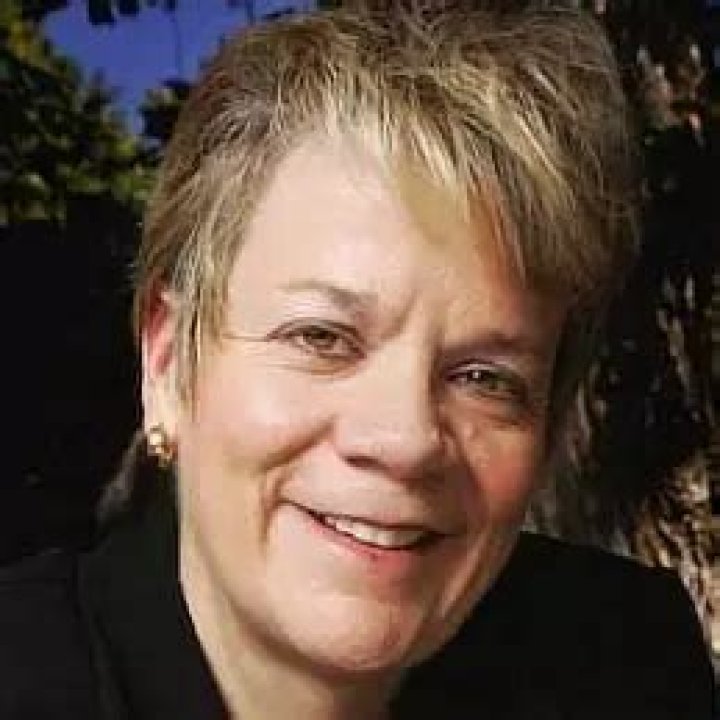 Marin Alsop Net Worth