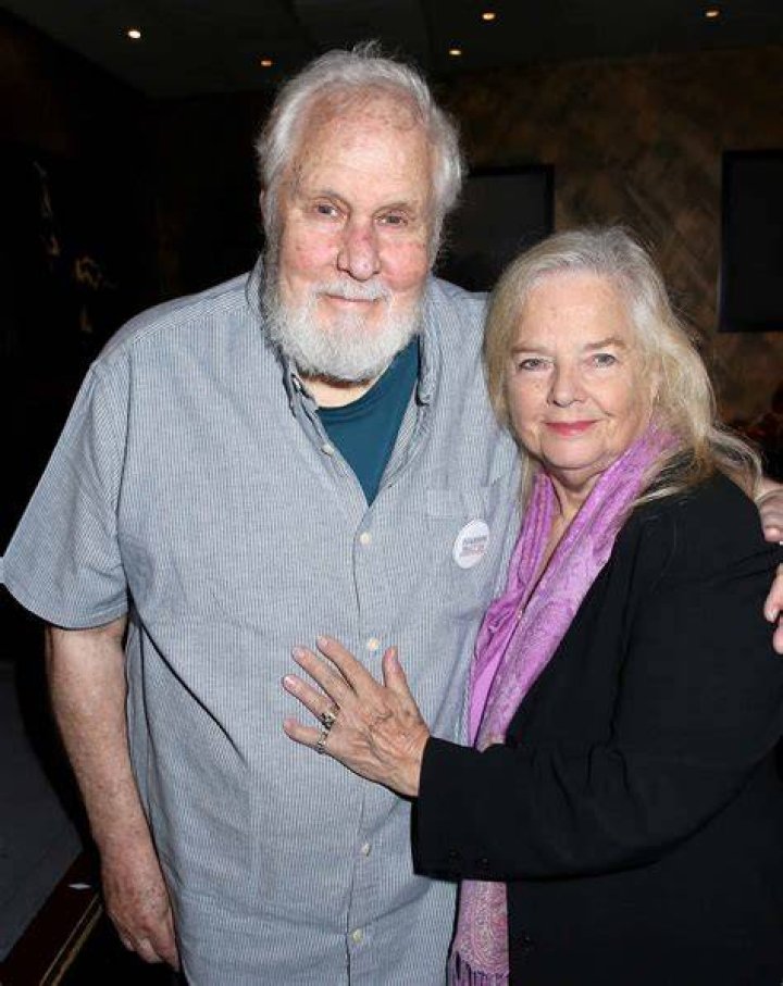 Mart Hulswit Net Worth