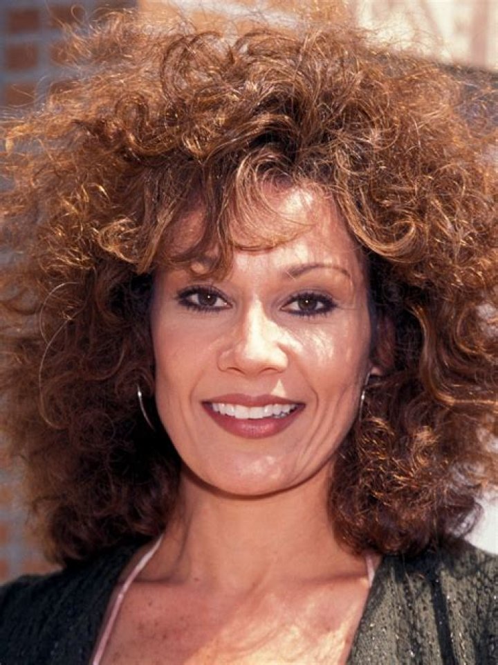 Marta DuBois Net Worth