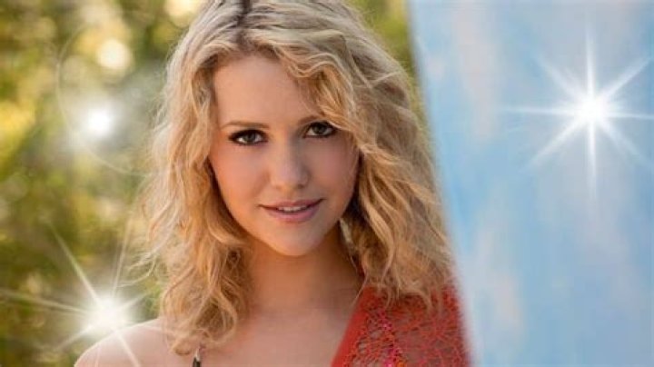 Mia Malkova Net Worth