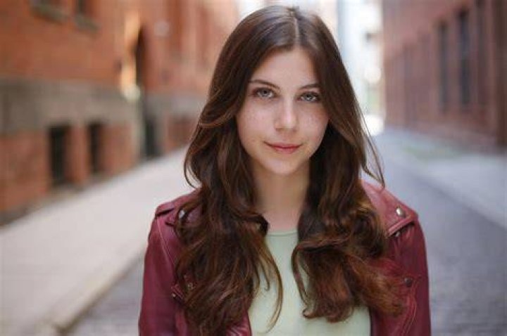 Mia Sinclair Jenness Net Worth