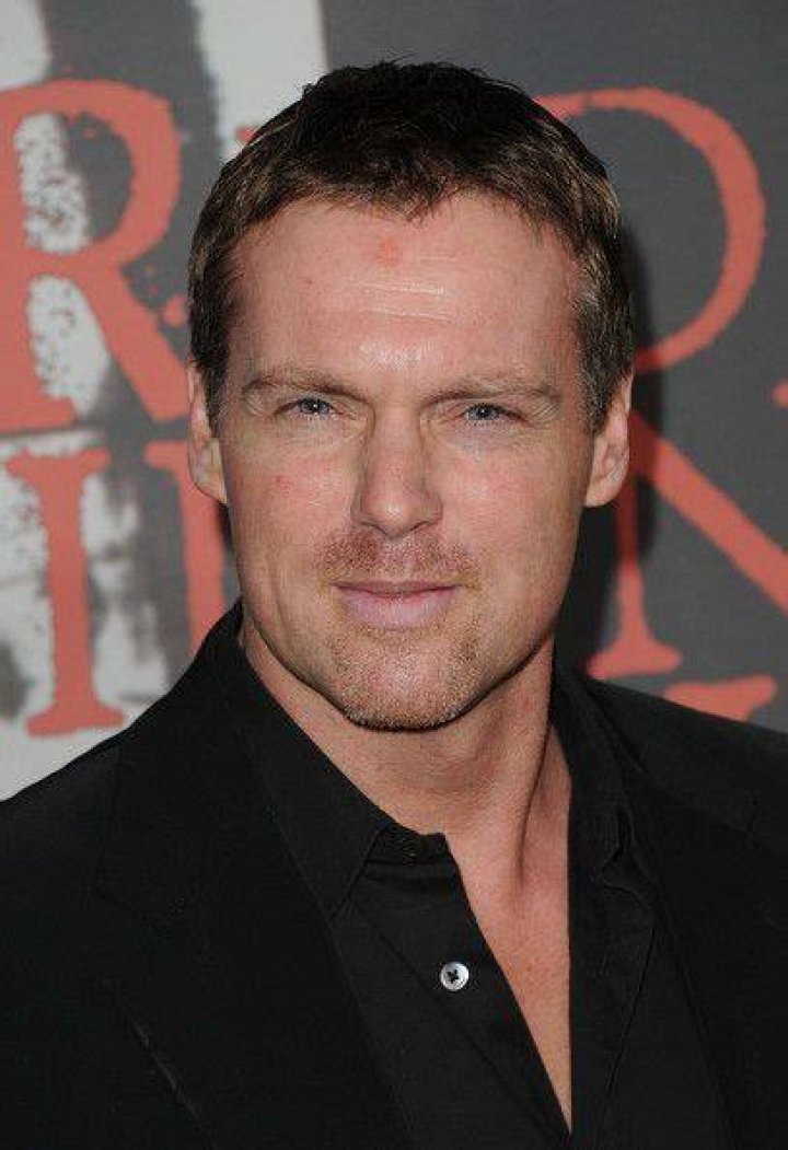 Michael Shanks Net Worth
