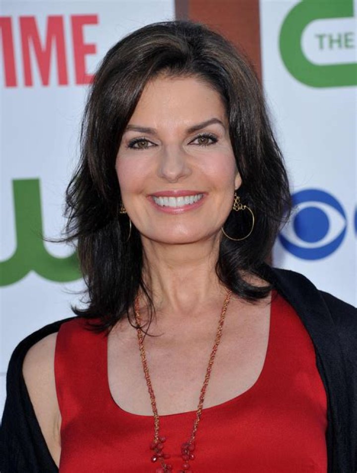 Michelle Ward Net Worth