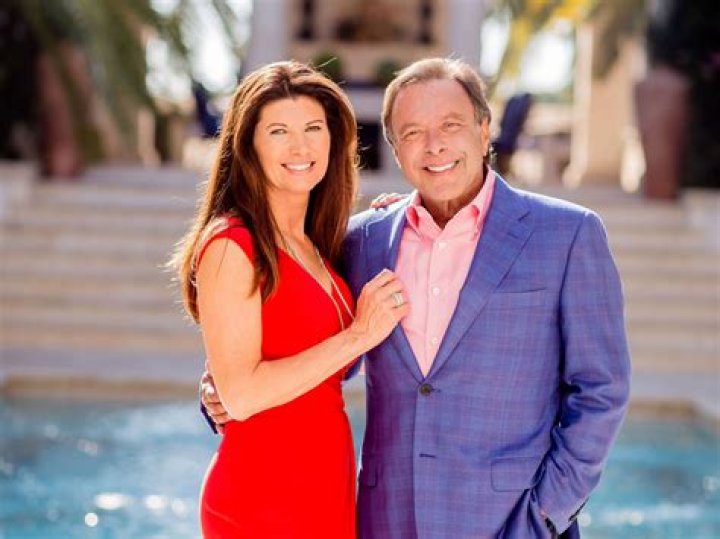 Mike Fernandez Net Worth