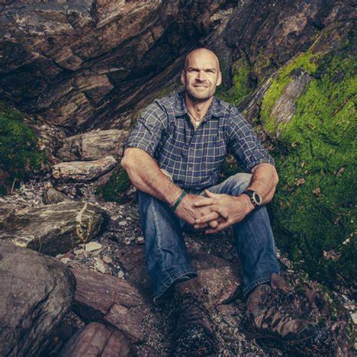 Monty Halls Net Worth
