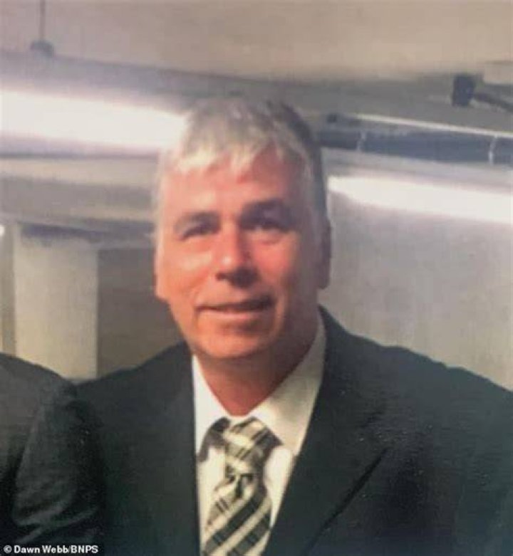 Neil Webb Net Worth