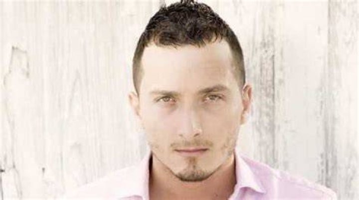 Obie Bermúdez Net Worth