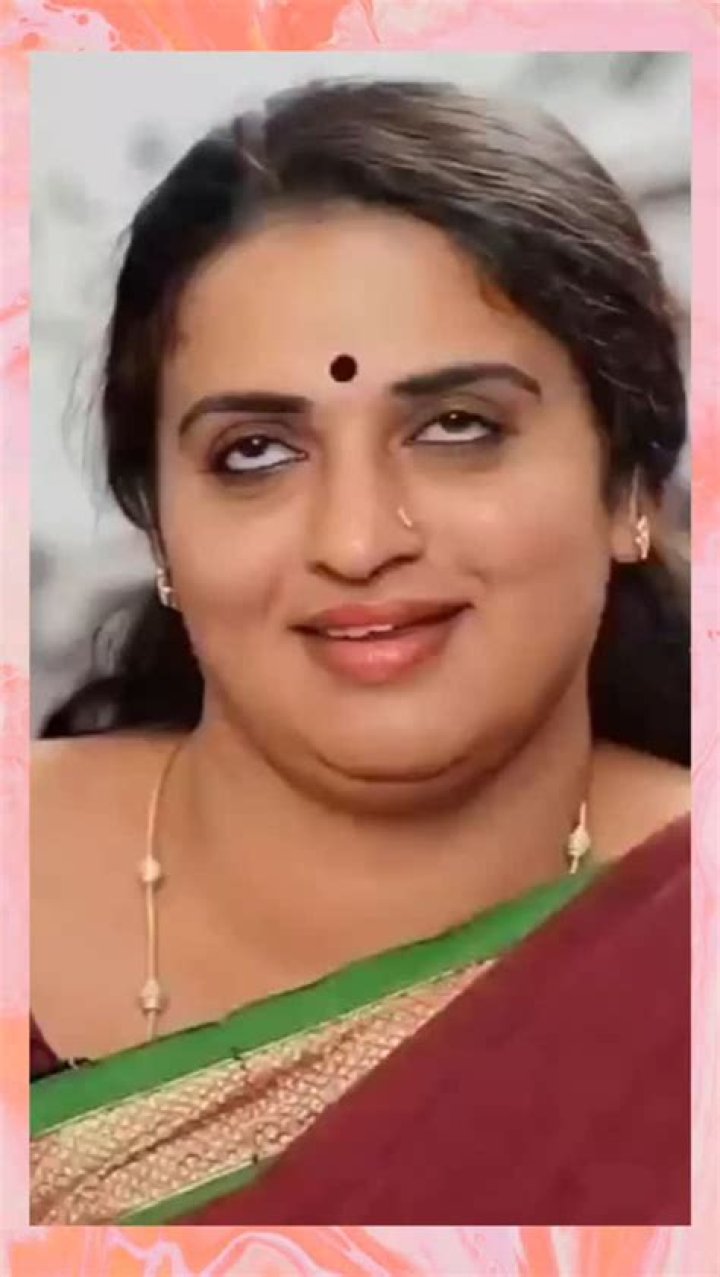 Pavithra Lokesh Net Worth