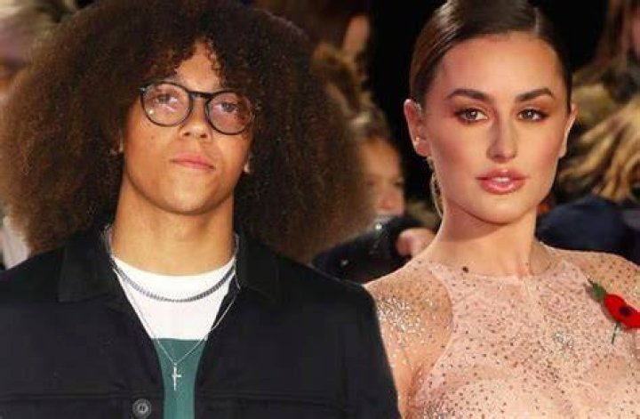 Perri Kiely Net Worth
