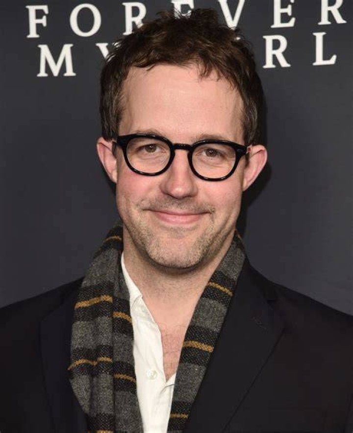 Peter Cambor Net Worth